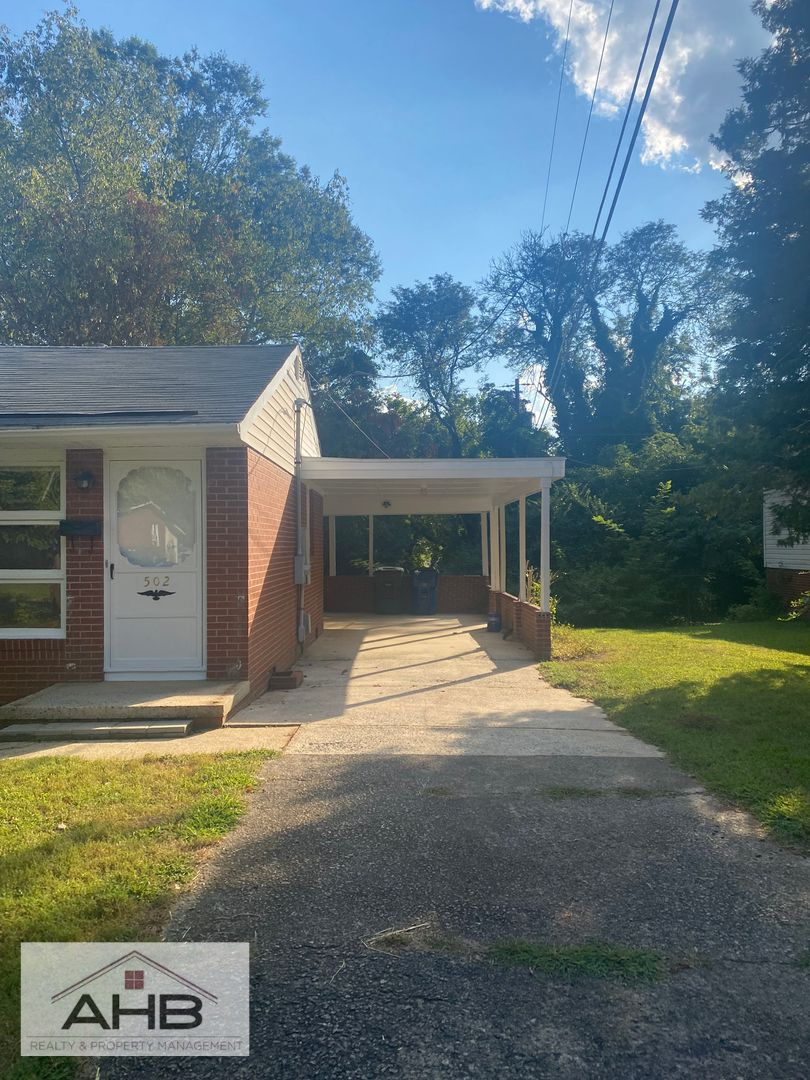 Coming Soon! 502 Doggett Rd, Graham, NC 27253