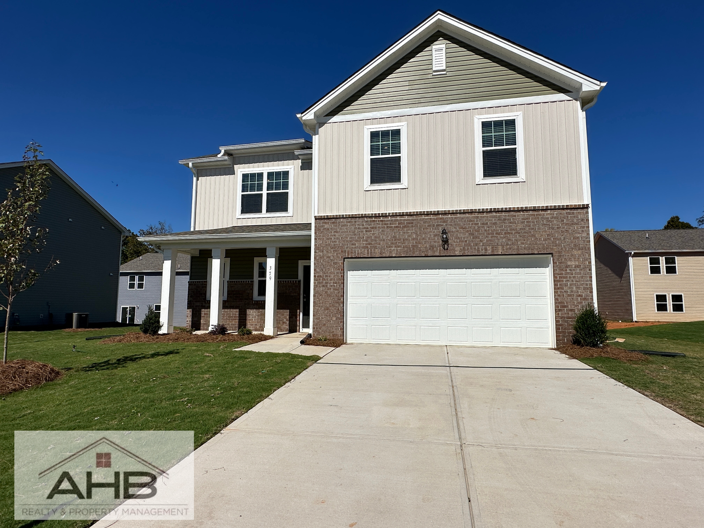 Mebane House: 379 Shiloh Way