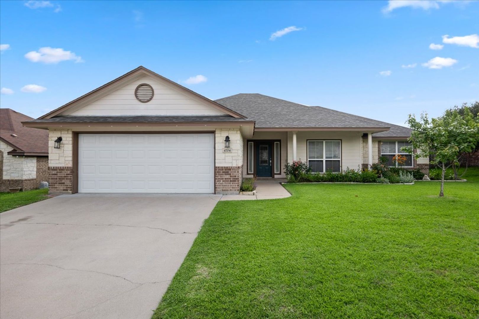 Killeen House: 4704 Bear Trail