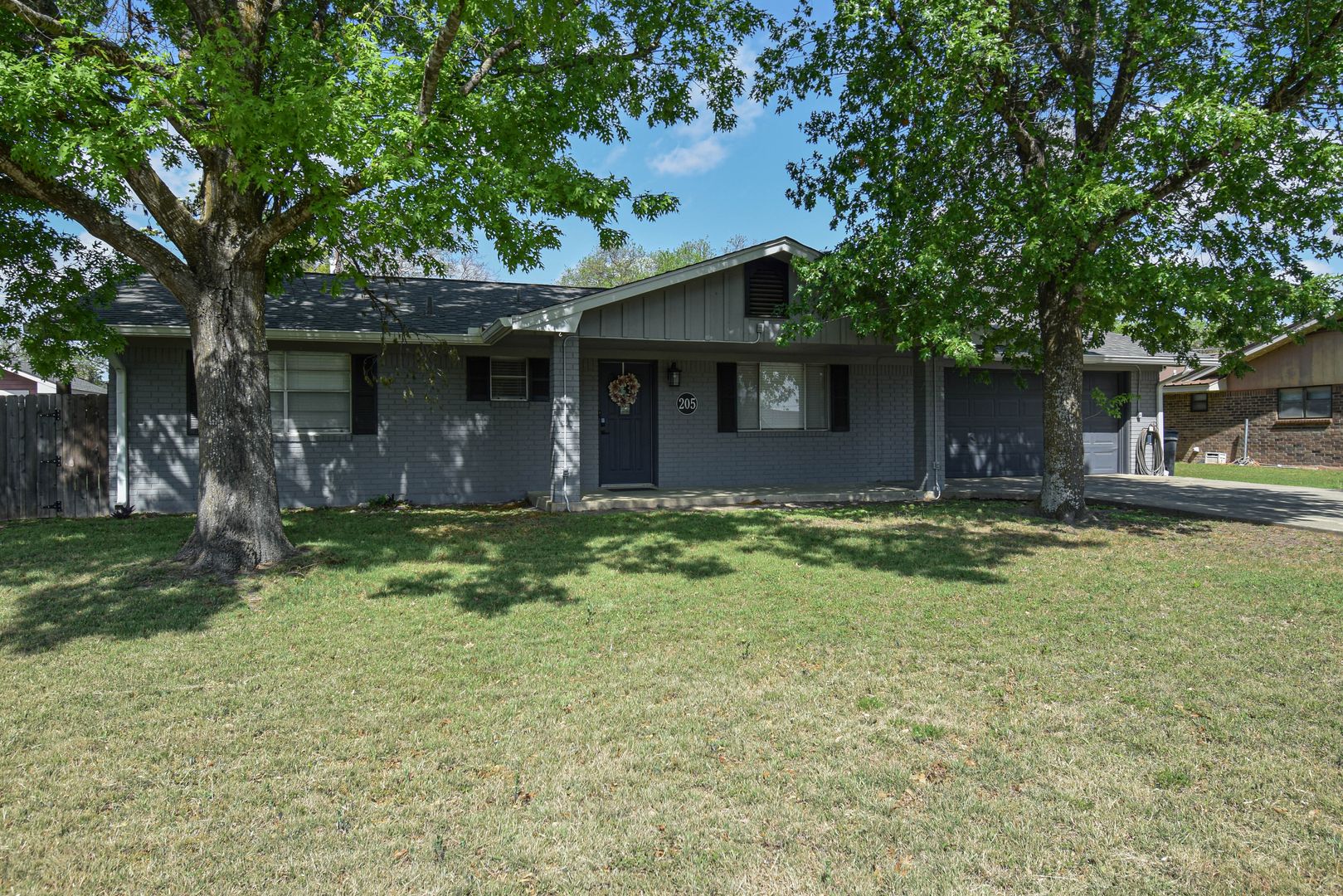Temple House: 205 Tanglewood Rd.