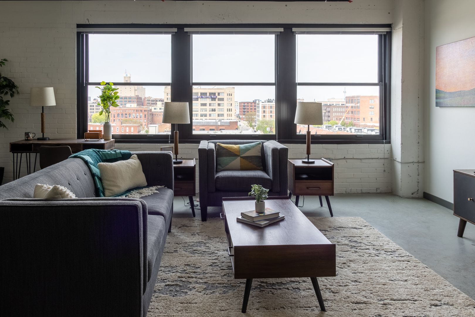St. Louis Apartment: 1800 Washington Avenue