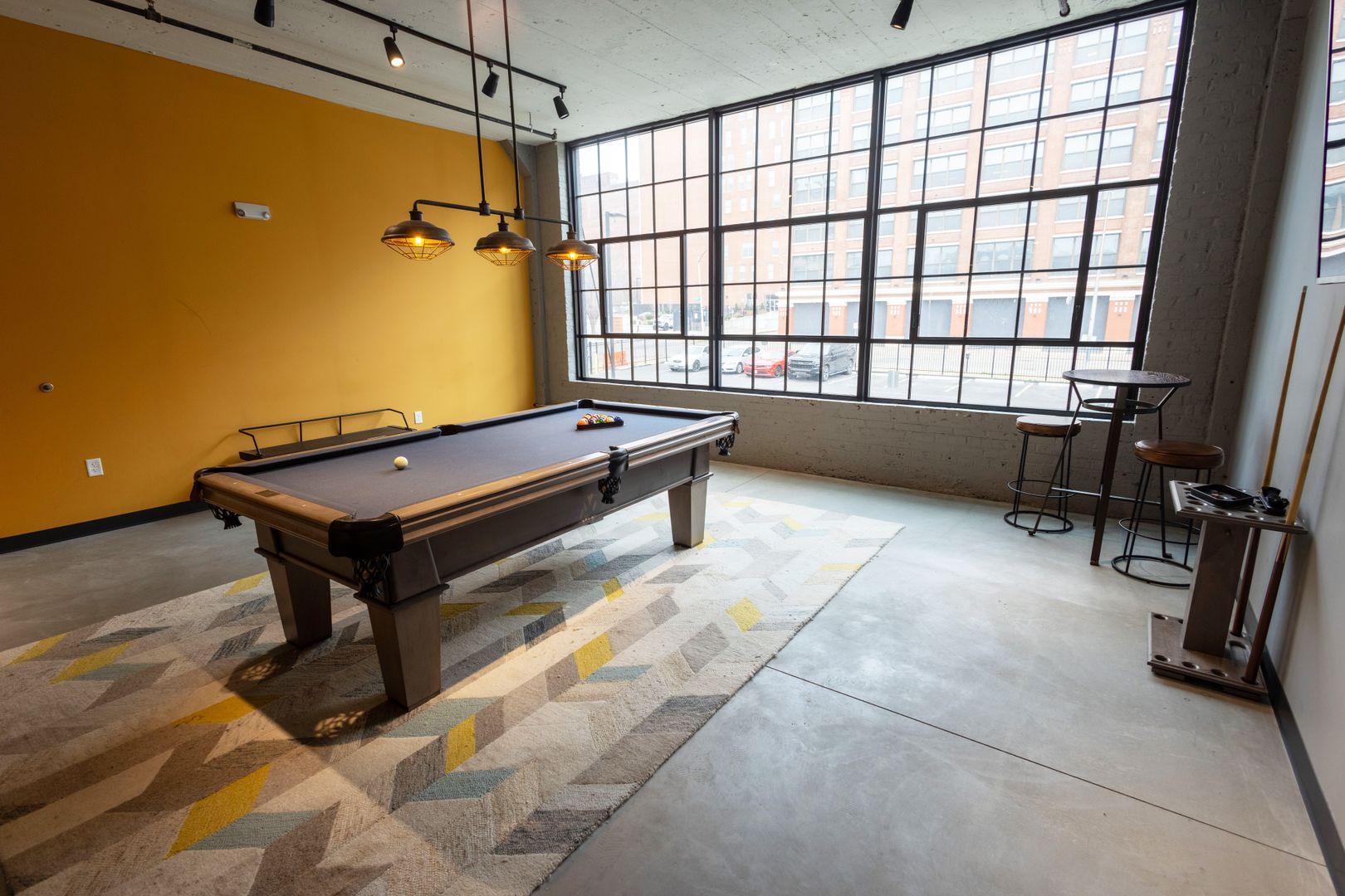 St. Louis Apartment: 1815 Locust Street