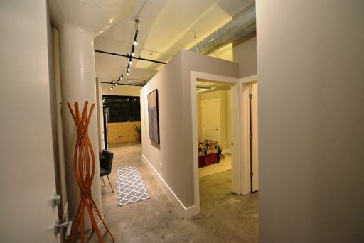 Luxury 1Bed/1Bath Loft in the Central West End – photo 1