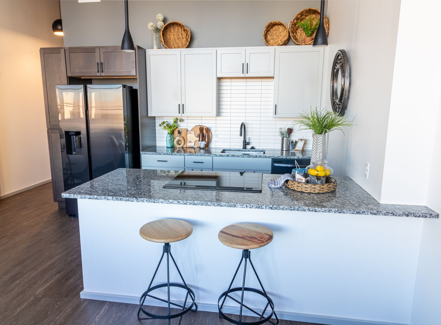 St. Louis Apartment: 300 N Tucker Blvd