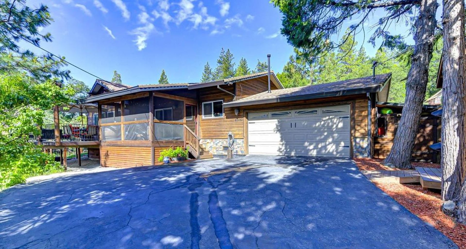 Pollock Pines House: 4016 Pearl Rd