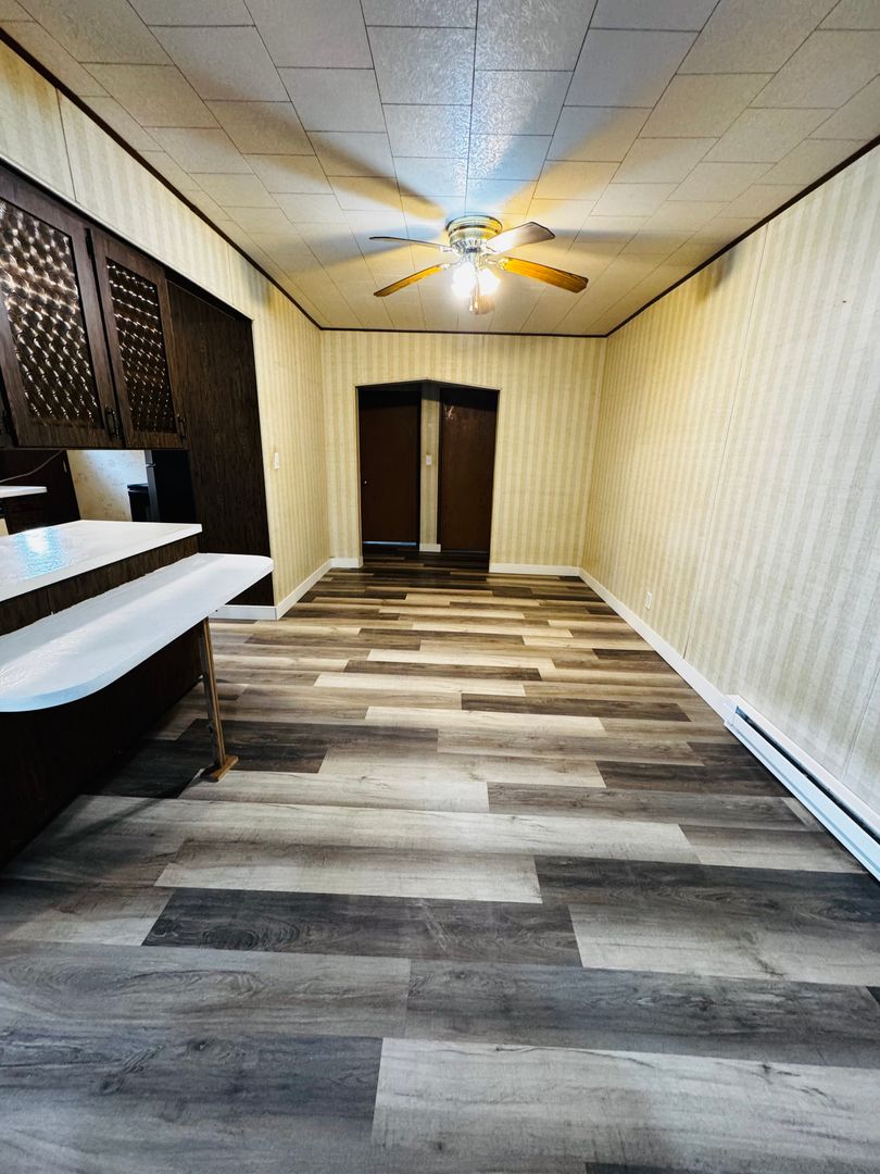 Eureka Apartment: 703 H Ave