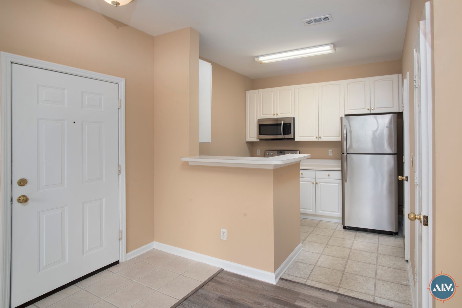 Bluffton Condo: 100 Kensington Blvd.