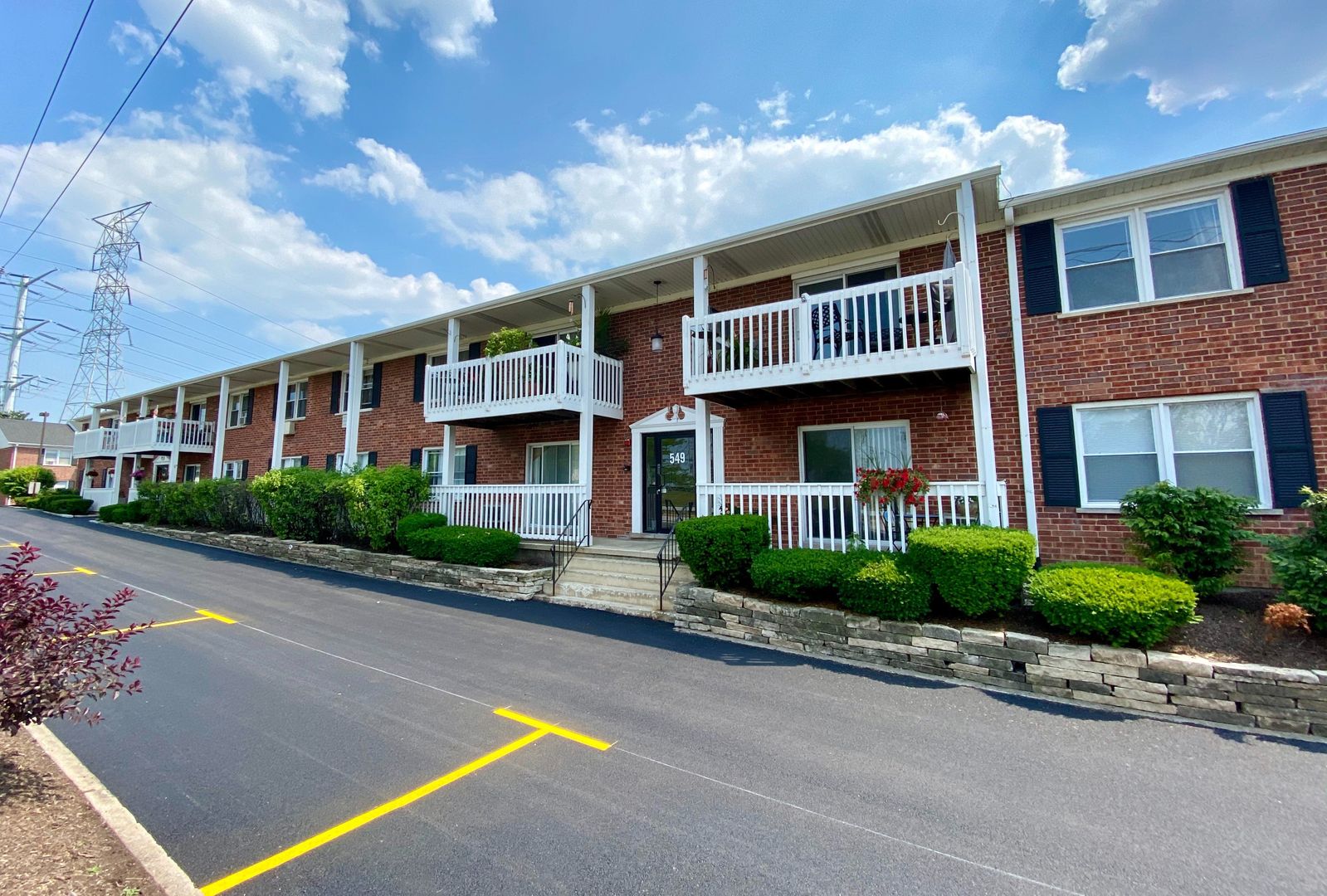 Lisle Apartment: 535-569 Maple Avenue