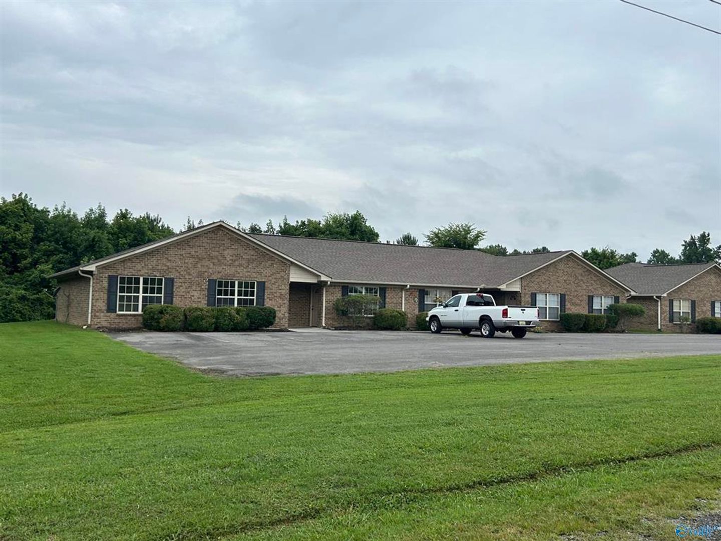 Guntersville Apartment: 100-132 Williams Rd