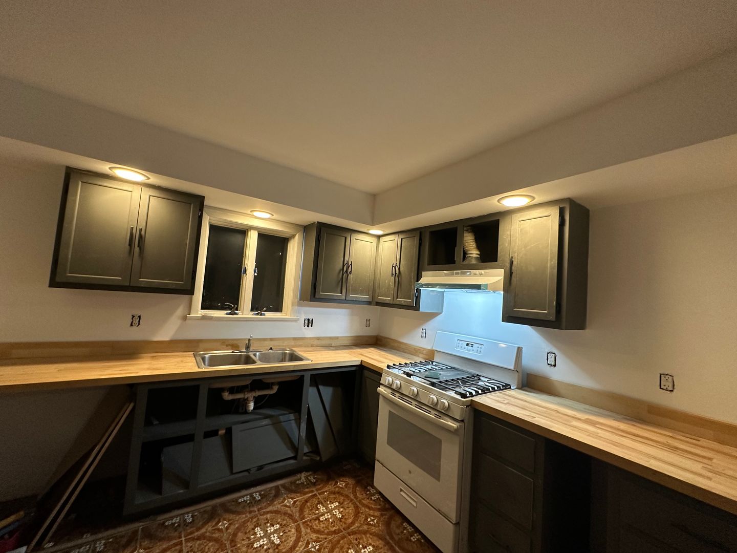Oliverbridge Apartment: 544 Acorn Hill Rd