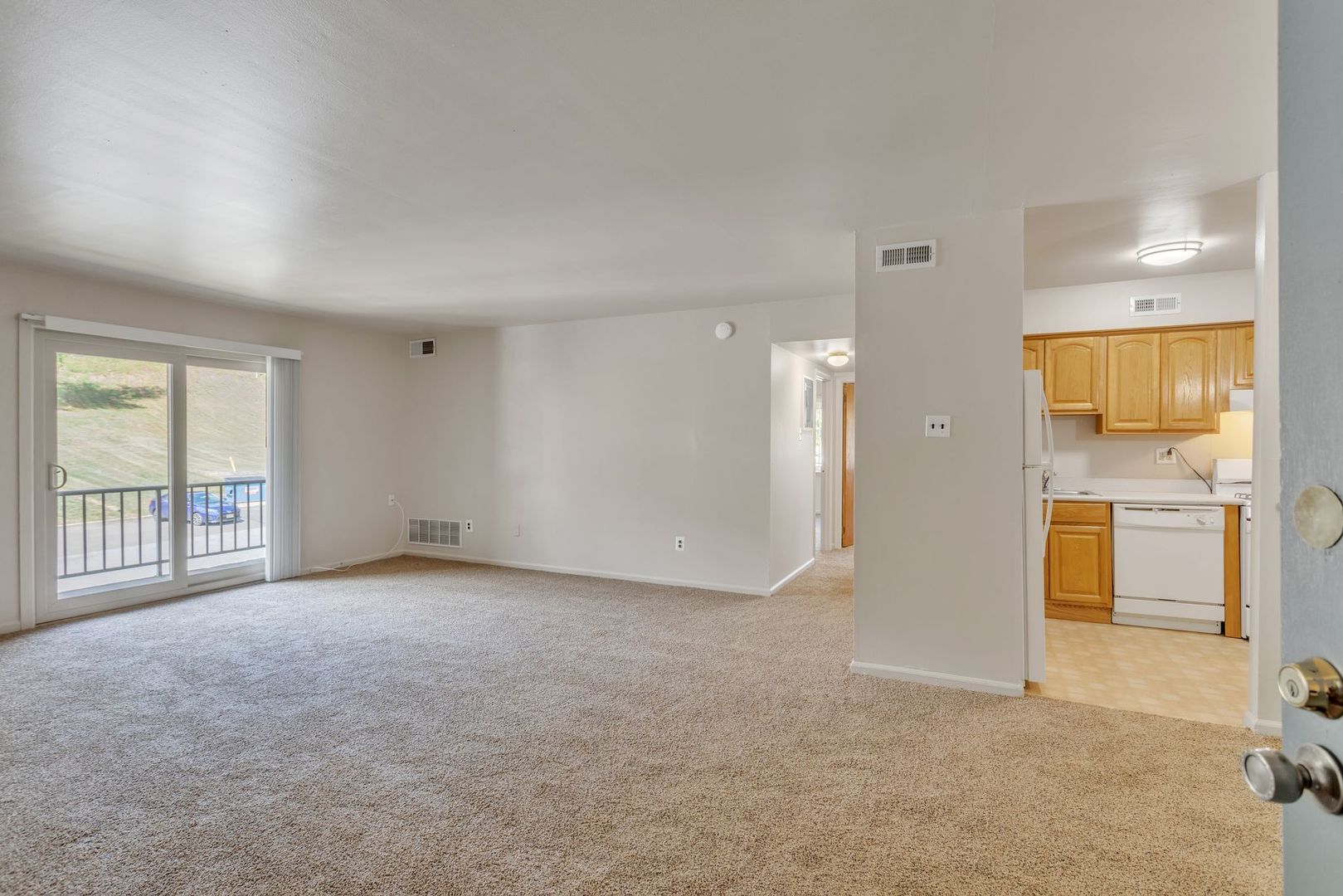Media Apartment: 275 Glen Riddle Road