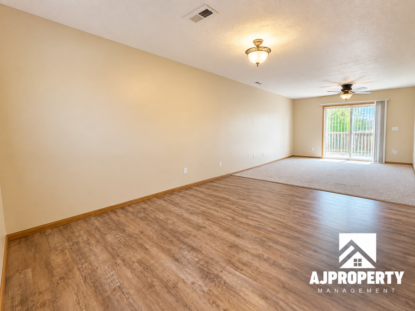 Tea Apartment: 1040 N Main Ave.