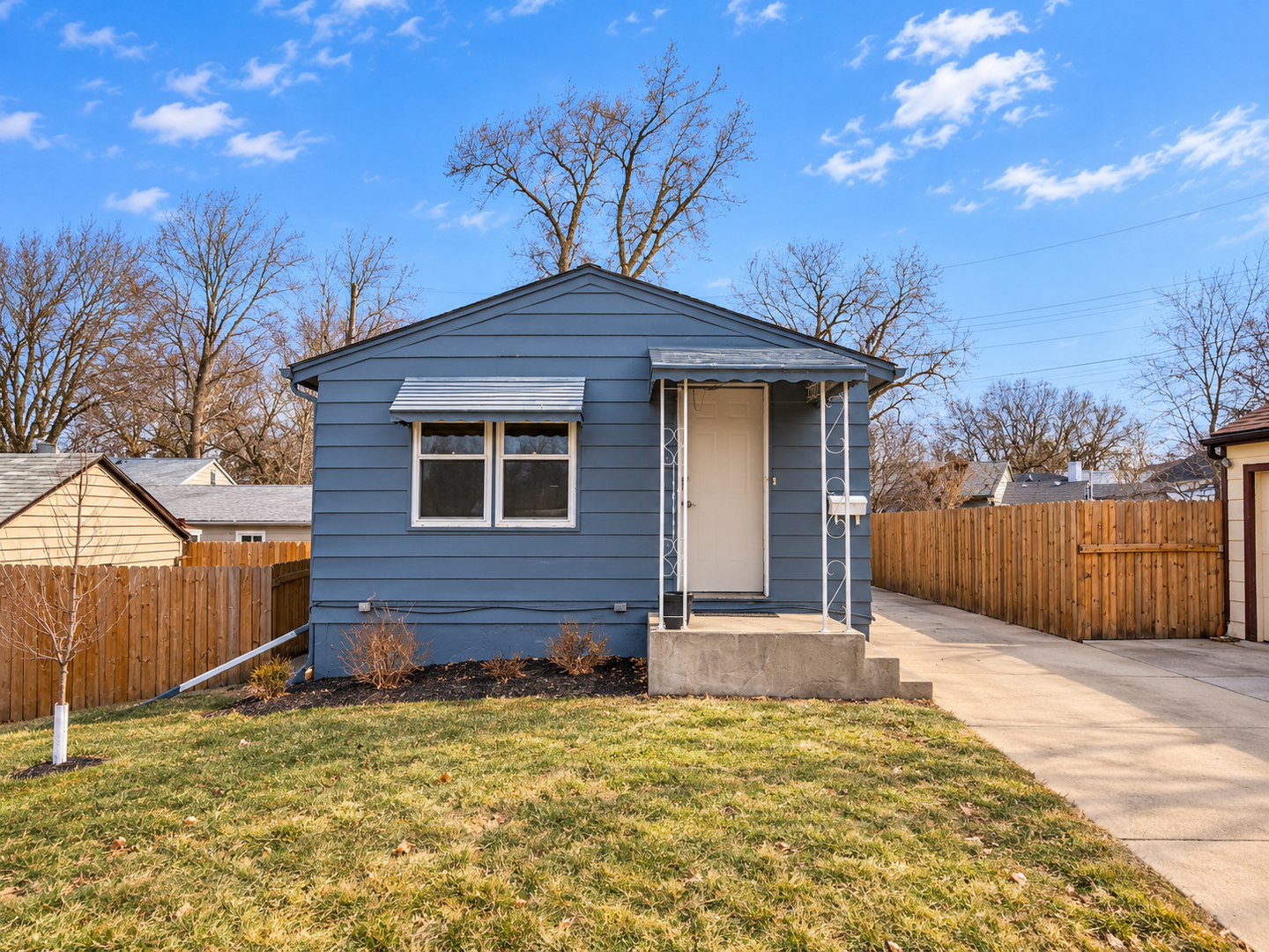 Sioux Falls House: 1925 S Lake Avenue