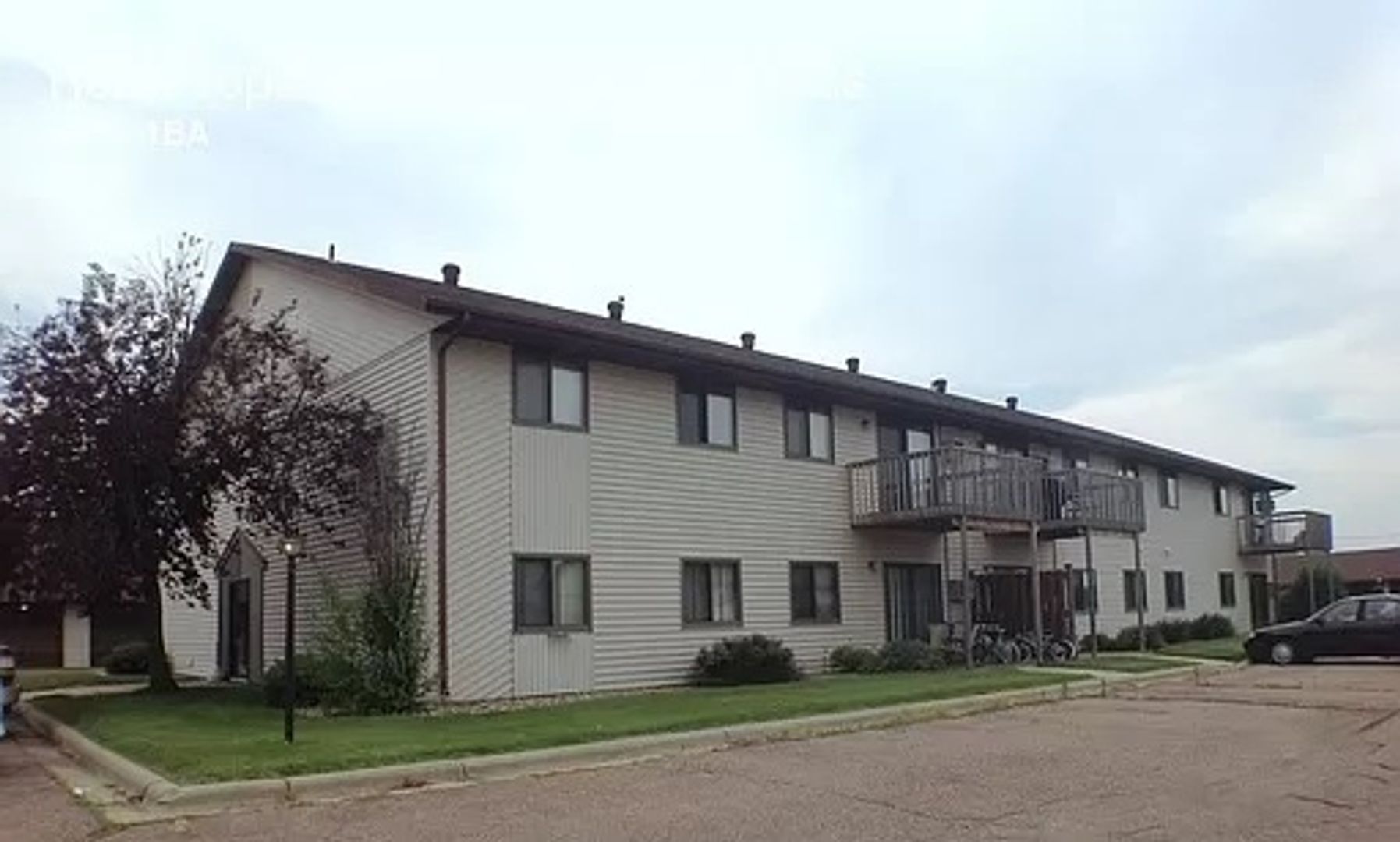 Brandon Apartment: 1320 E Keystone Dr.