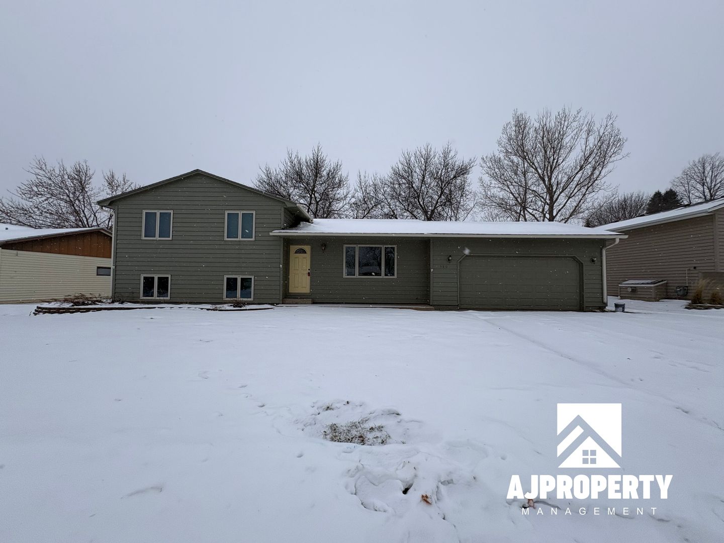 Sioux Falls House: 5801 W Coughran Ct
