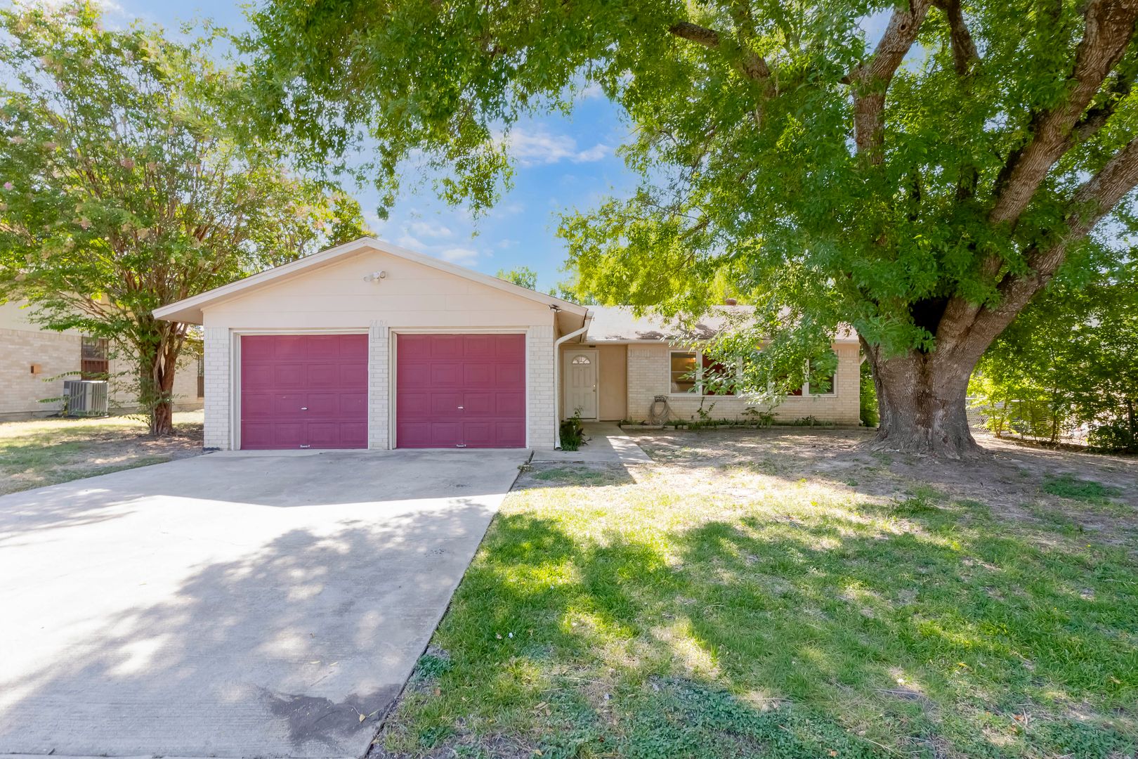 Killeen House: 2404 Andover Drive
