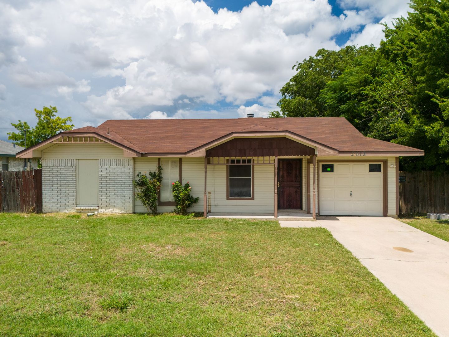 Killeen House: 2013 Hinkle Avenue