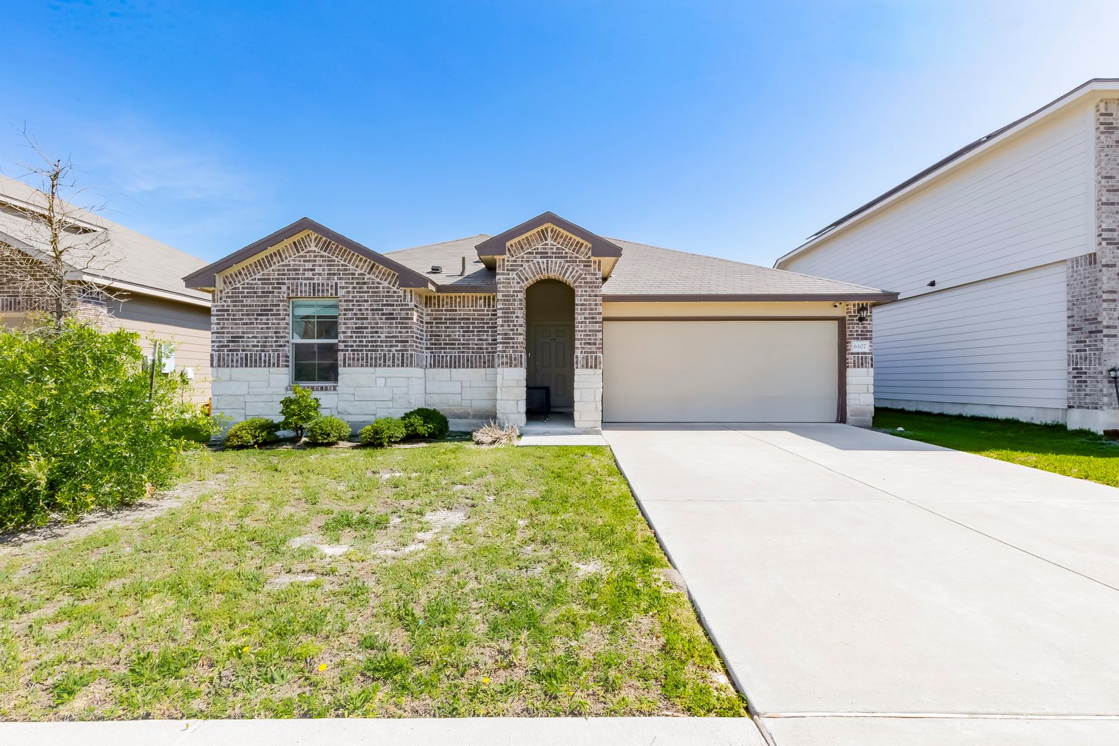 Killeen House: 6107 Sally Ride Lane