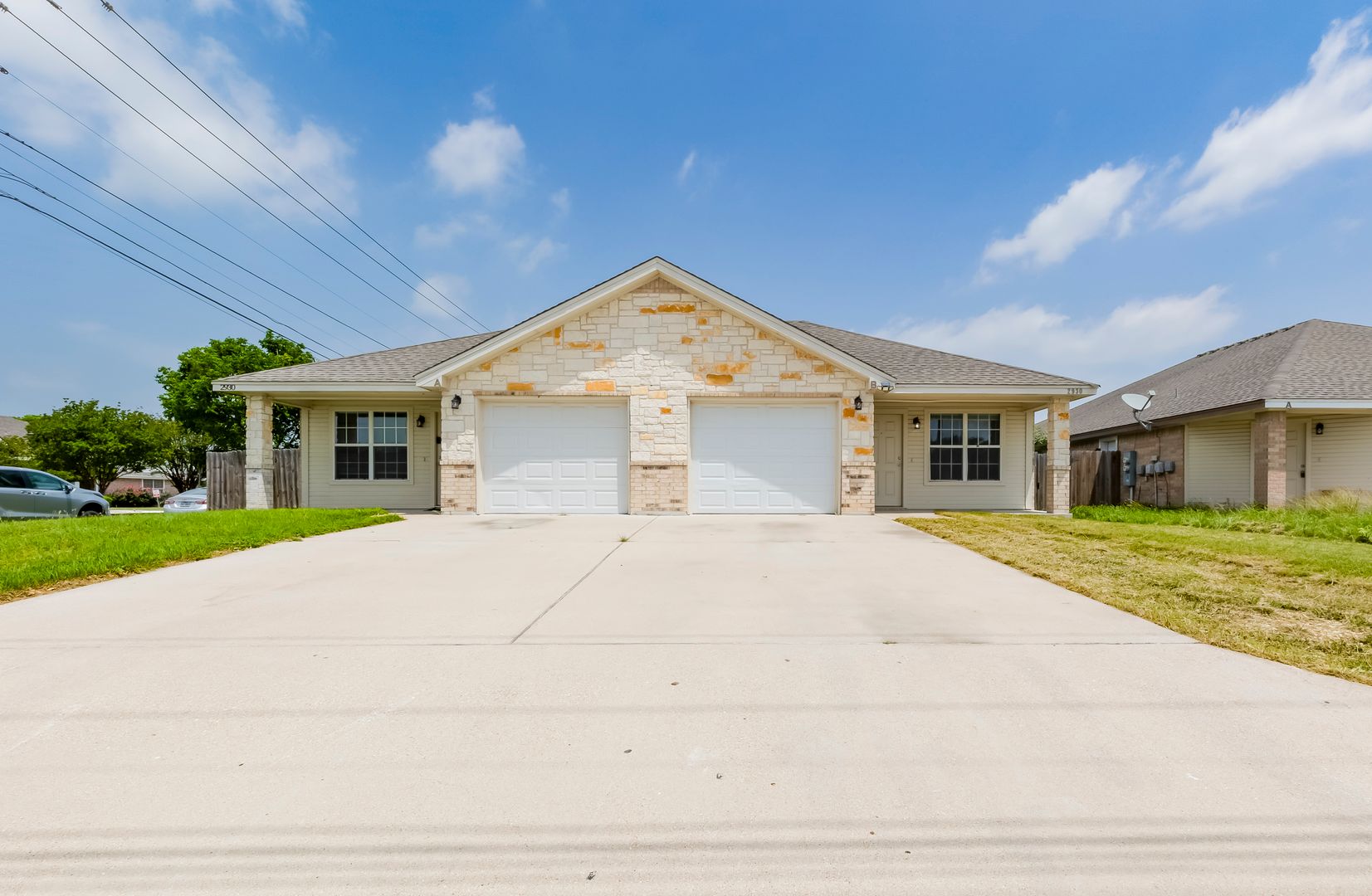 Temple Apartment: 2930 Saulsbury Drive