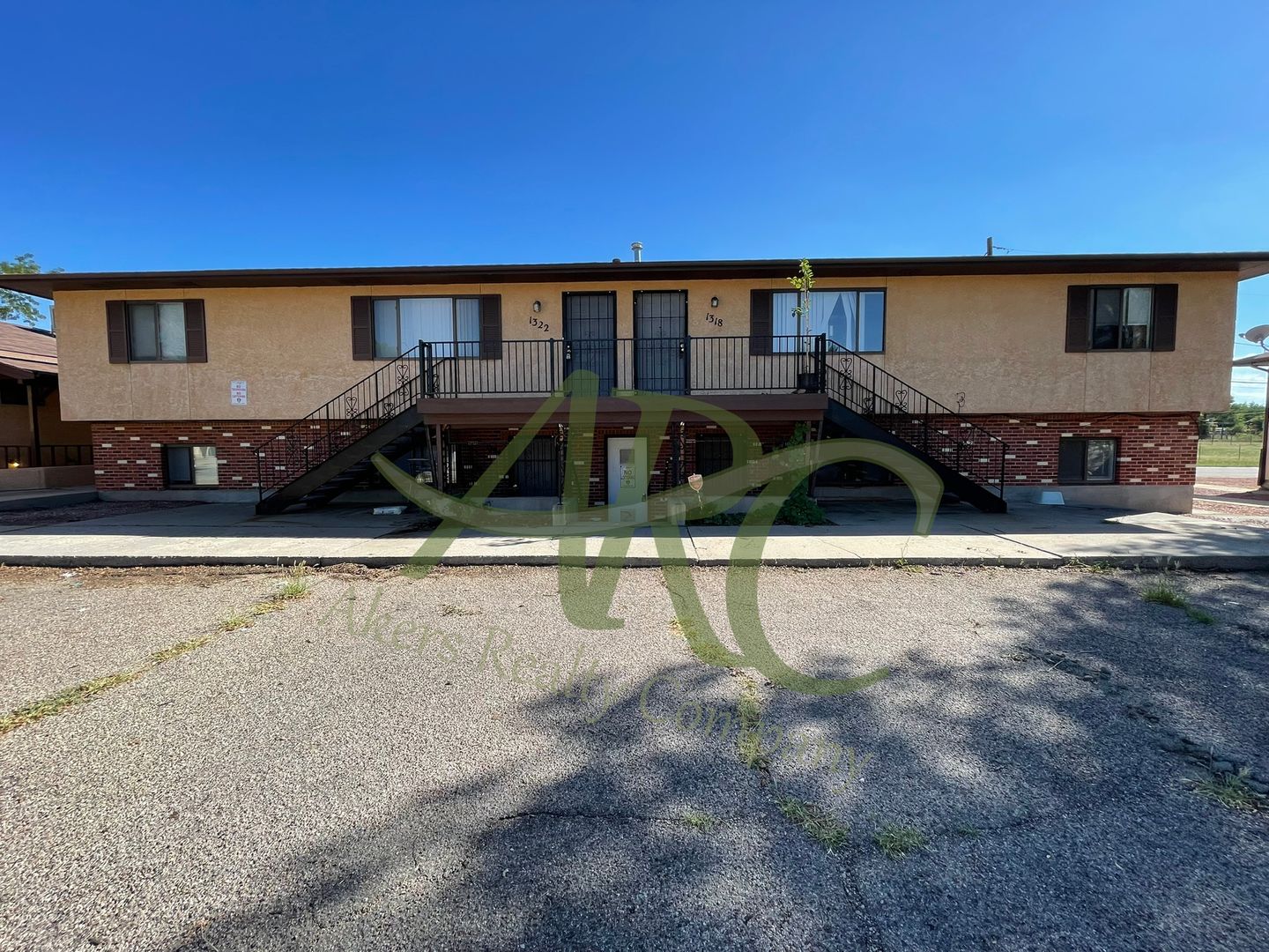 Pueblo Apartment: 1318-1324 Anita St