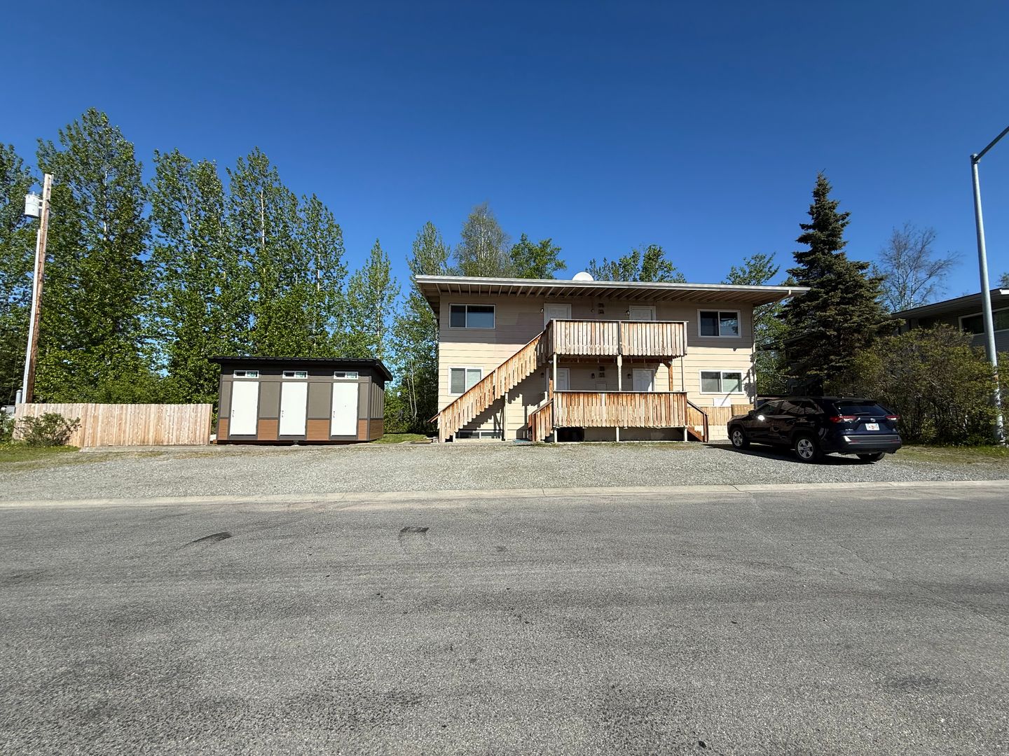 Anchorage Apartment: 3907 Carolina Drive