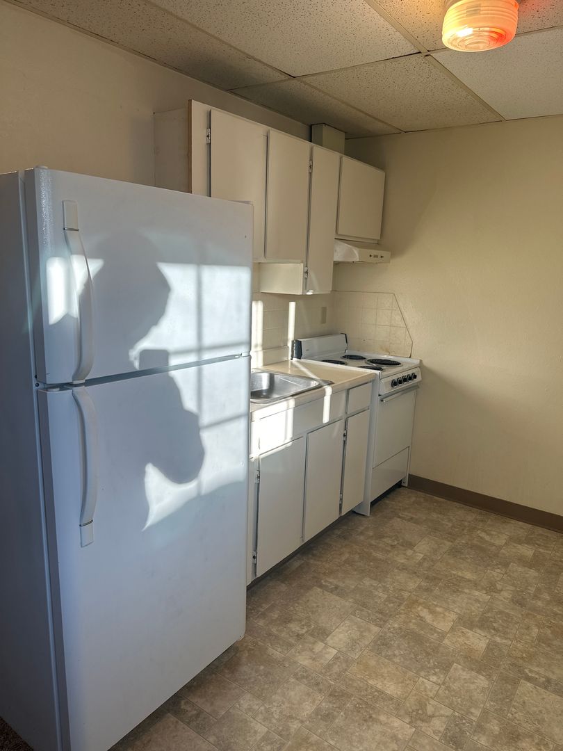 Anchorage Apartment: 4554 Homer Drive