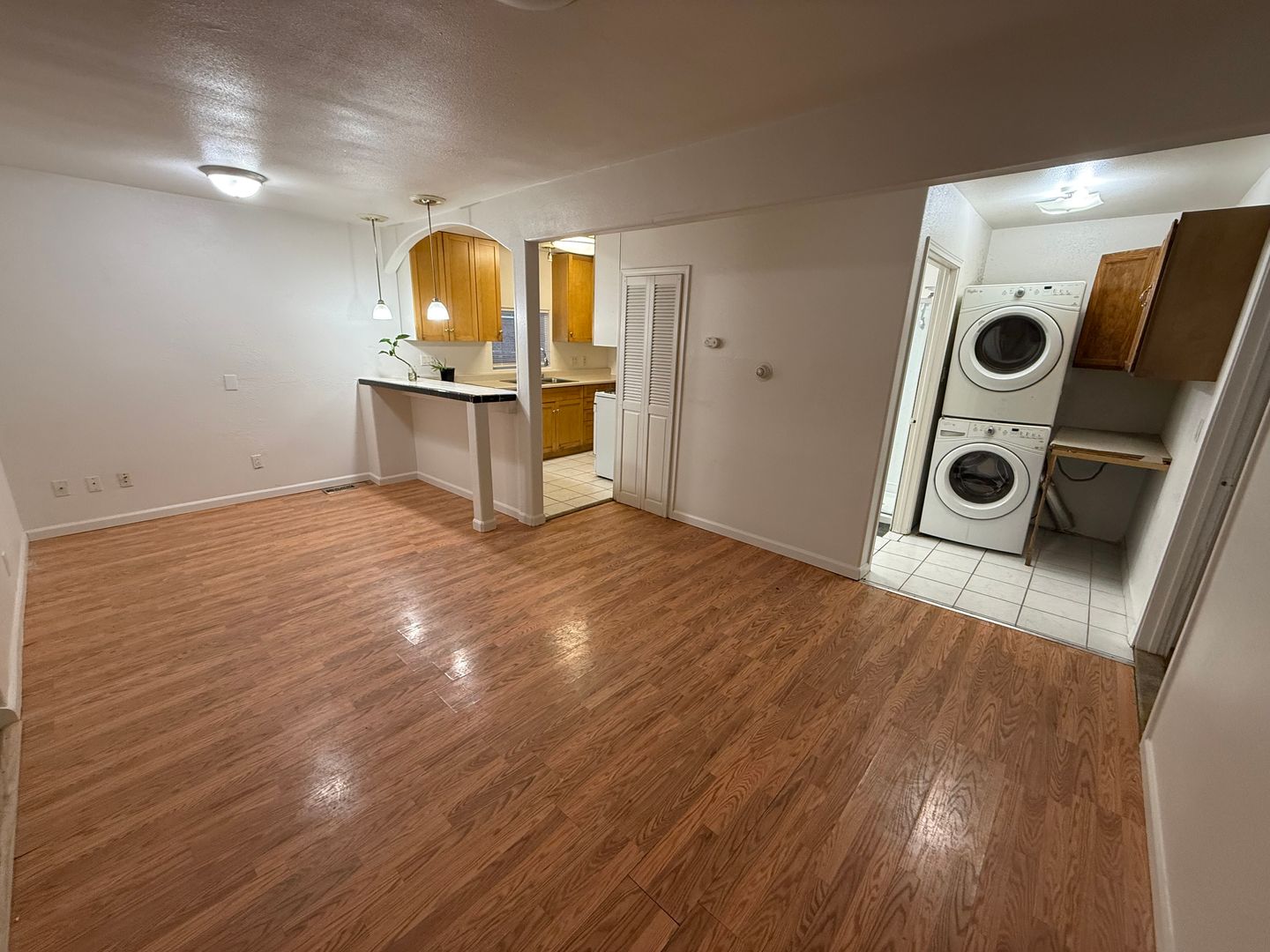 Anchorage House: 1337 Hyder Street