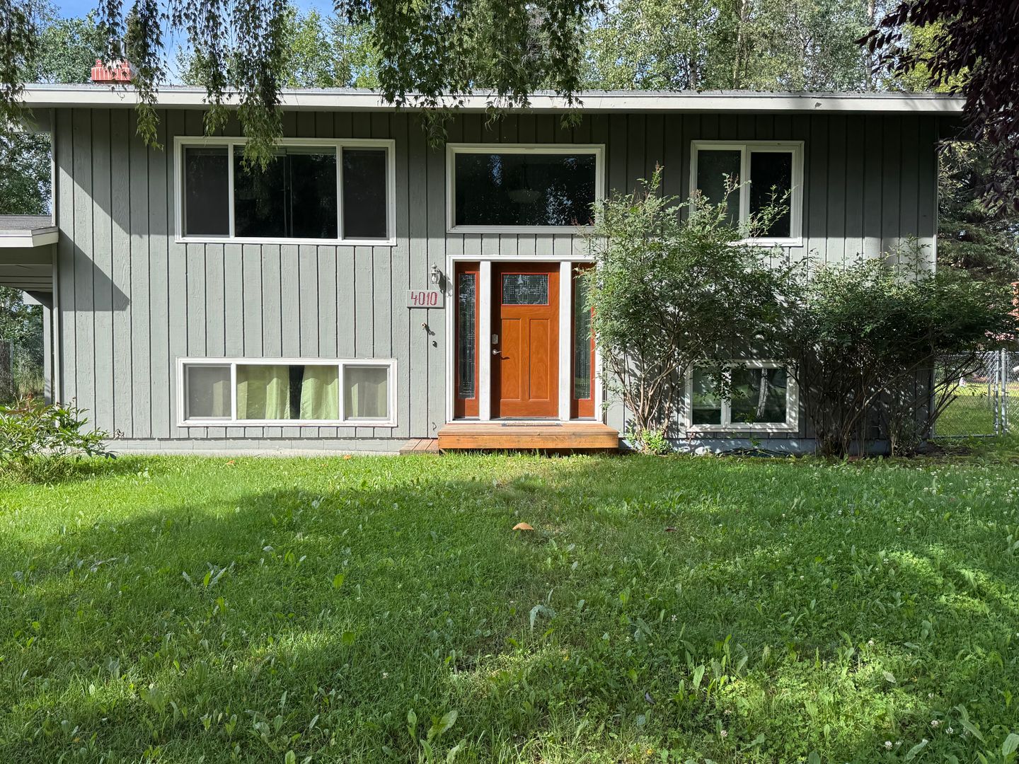 Anchorage House: 4010 Crosson Drive