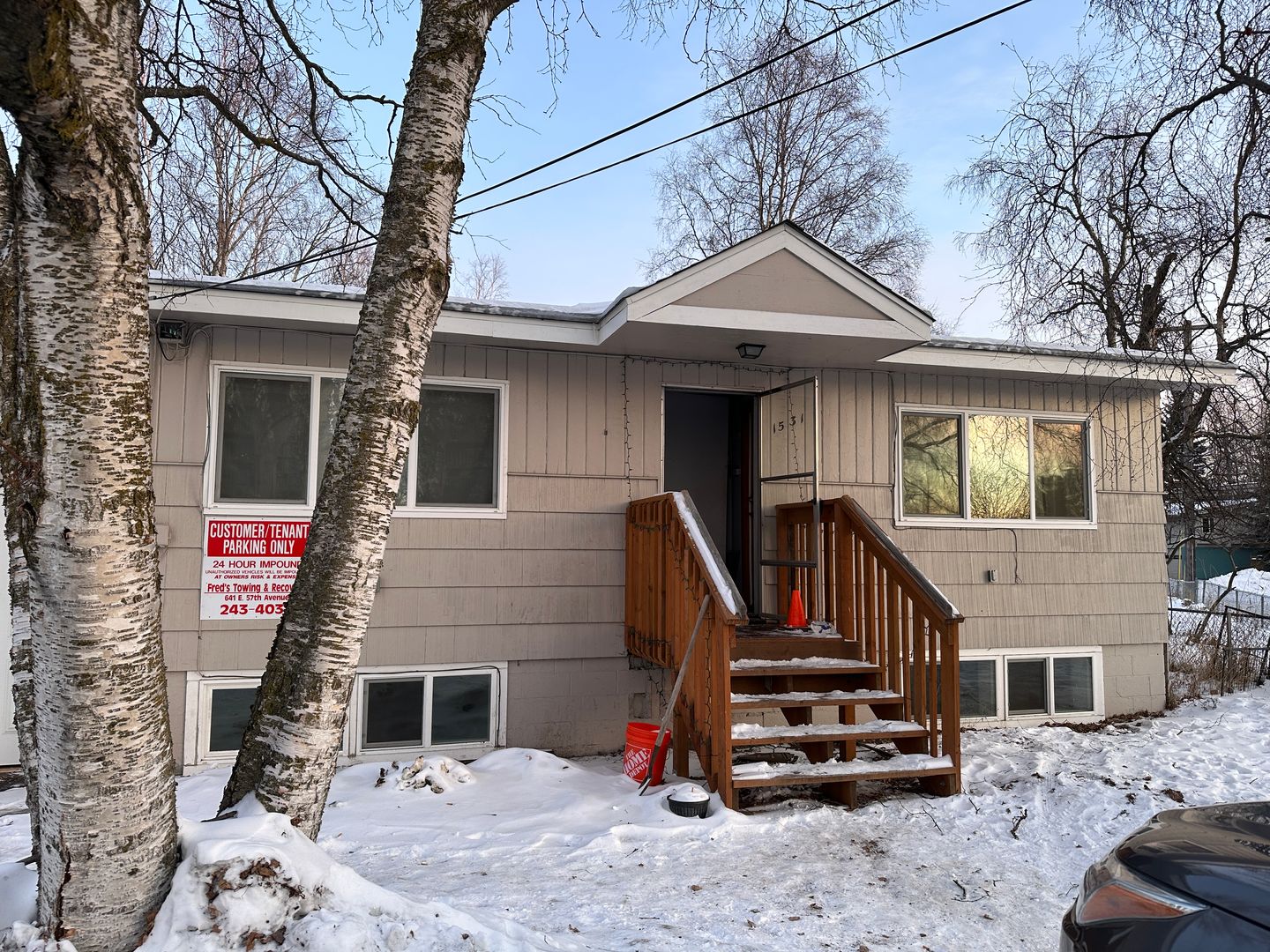 Anchorage Apartment: 1531 Juneau St