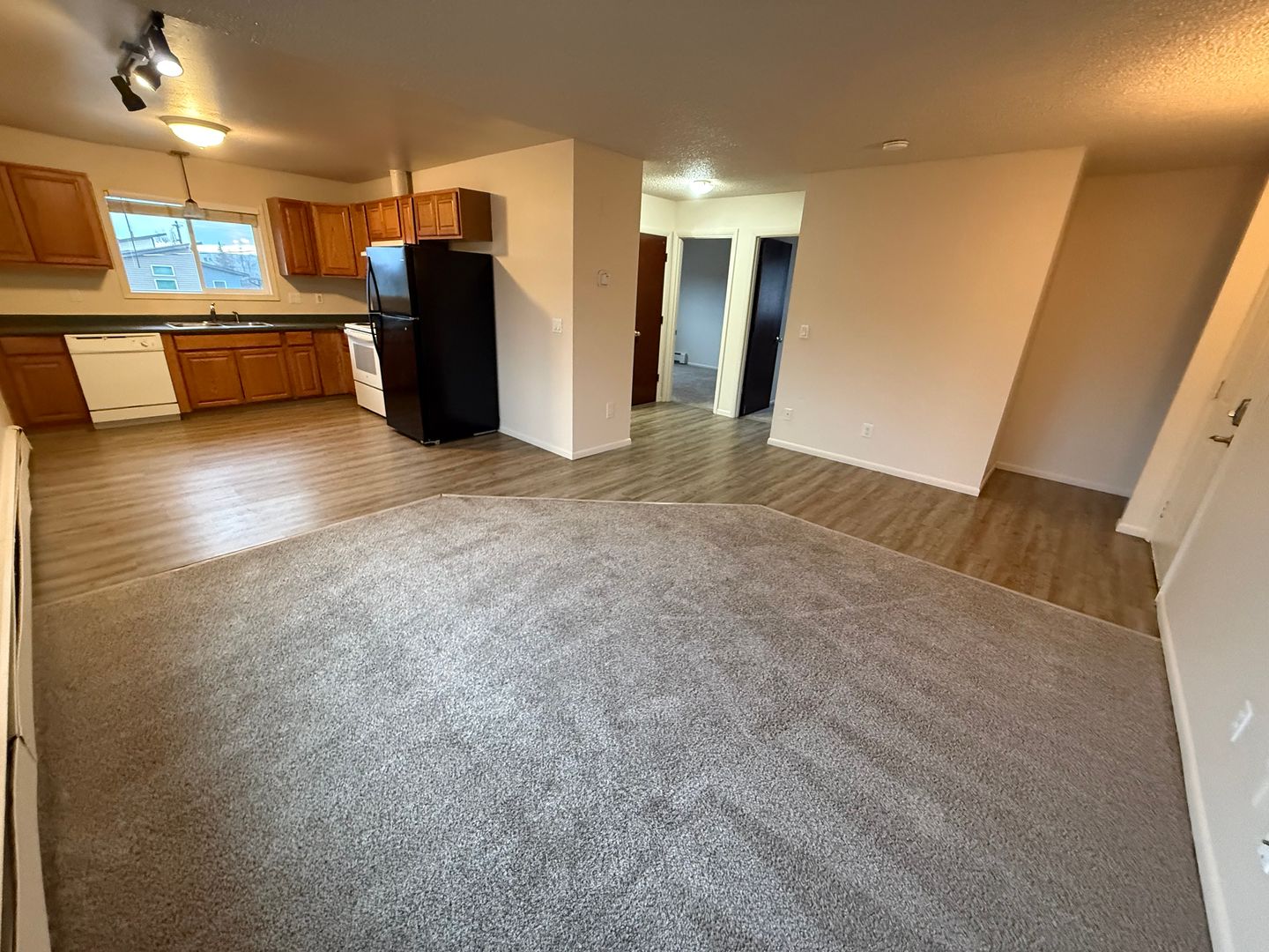 Anchorage Apartment: 3727 Richmond Ave