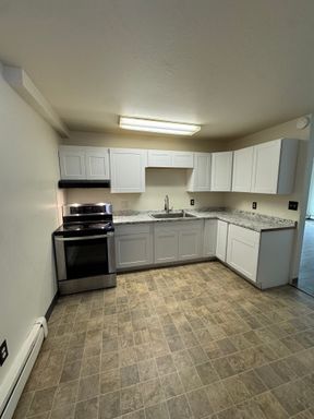 2 bed in midtown – photo 1