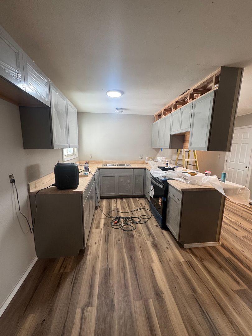 Anchorage Apartment: 3926 E 3rd Ave