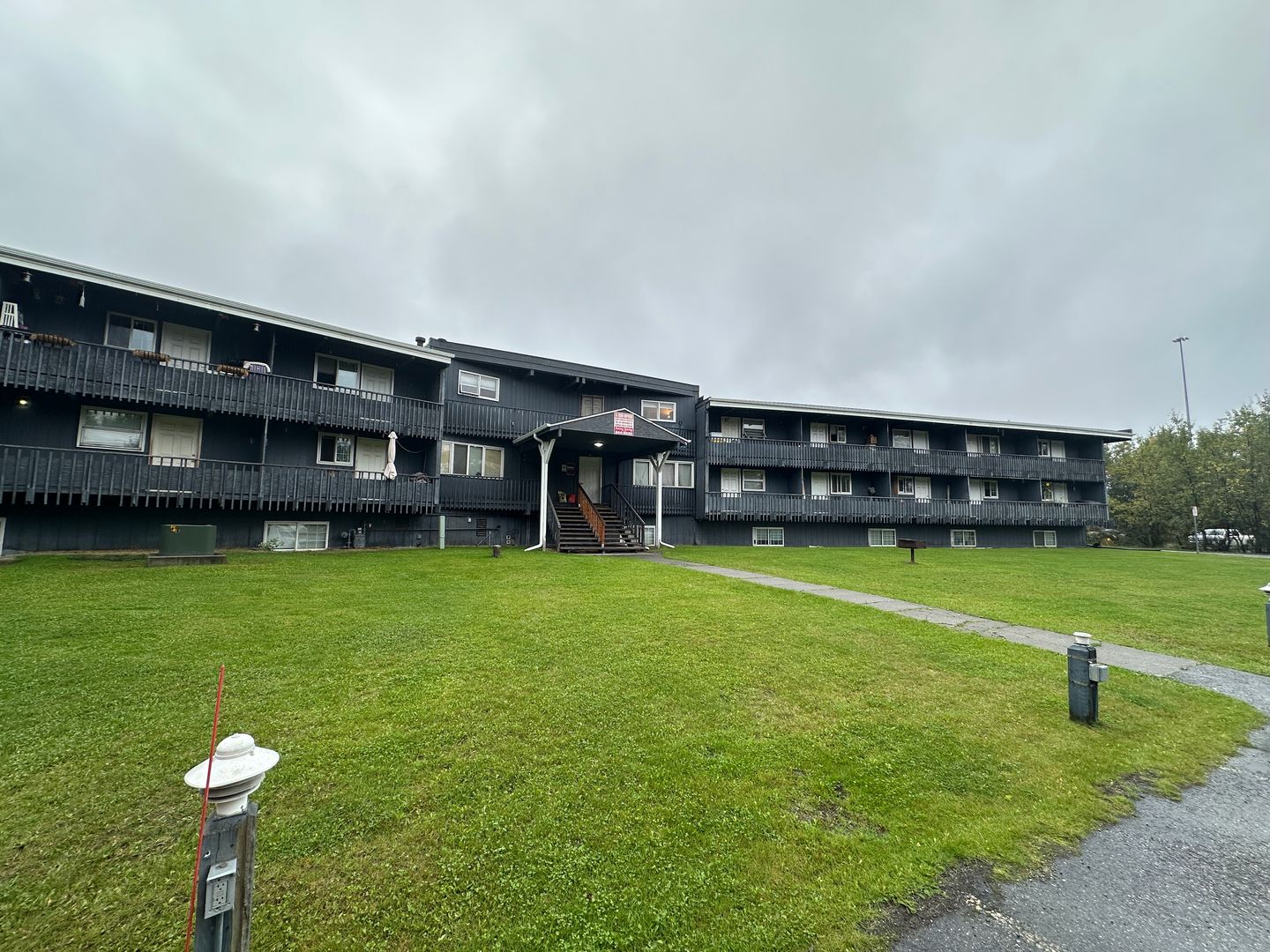 Anchorage Apartment: 4554 Homer Drive