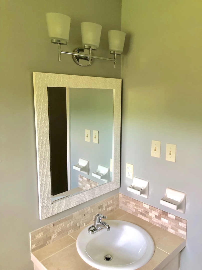 Montgomery House: 1345 Zephyr Hills Drive