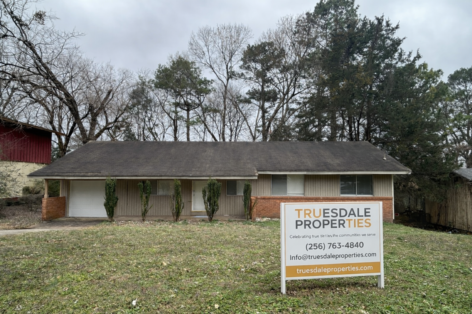 Huntsville House: 6013 Cowin Drive