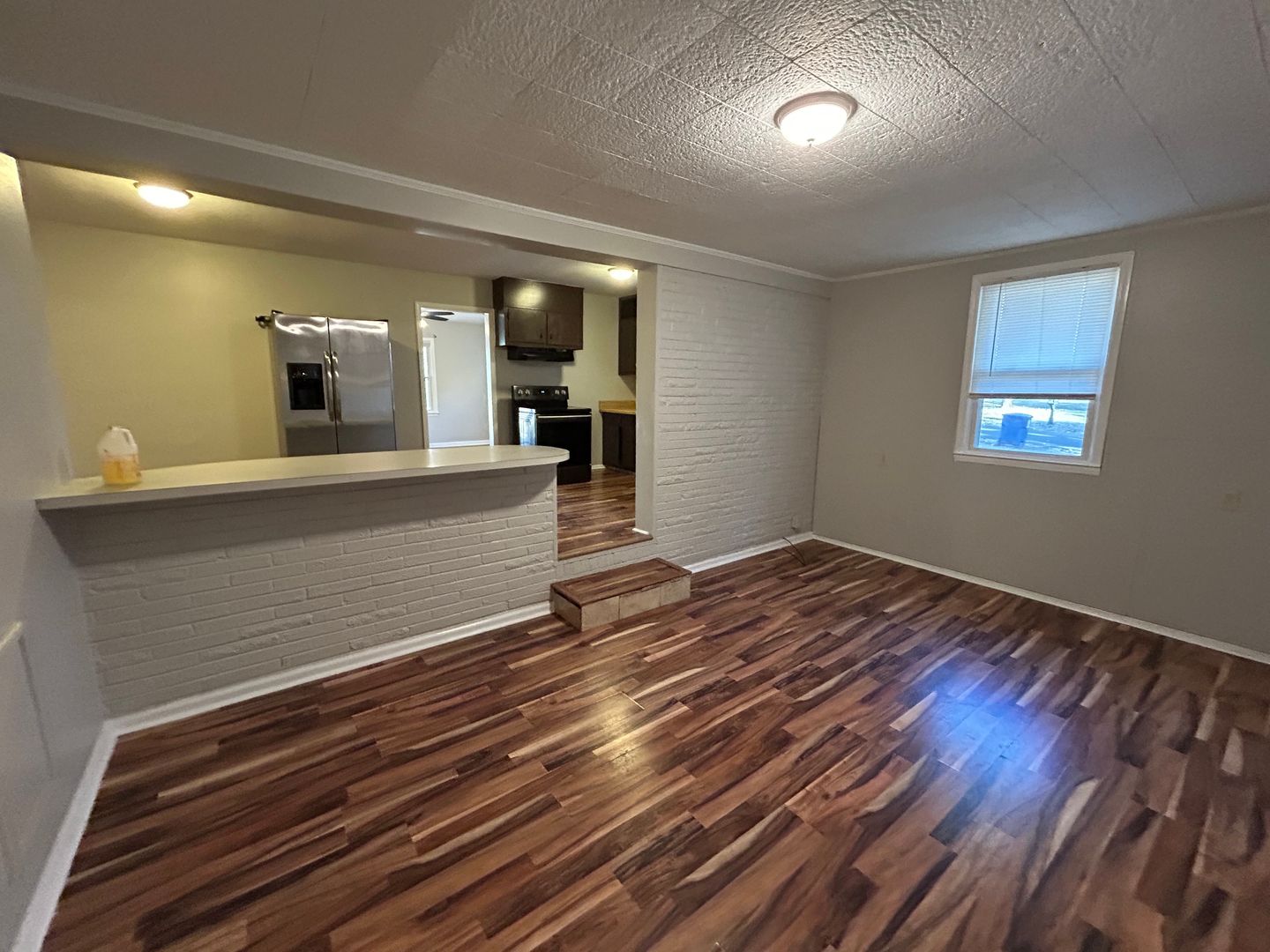 3901 Ellen Drive 5 of 12