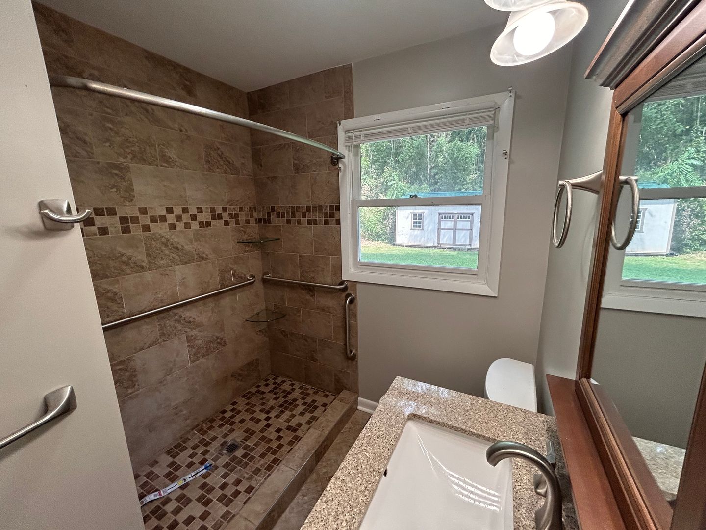 2207 Laverne Drive NW 3 of 11