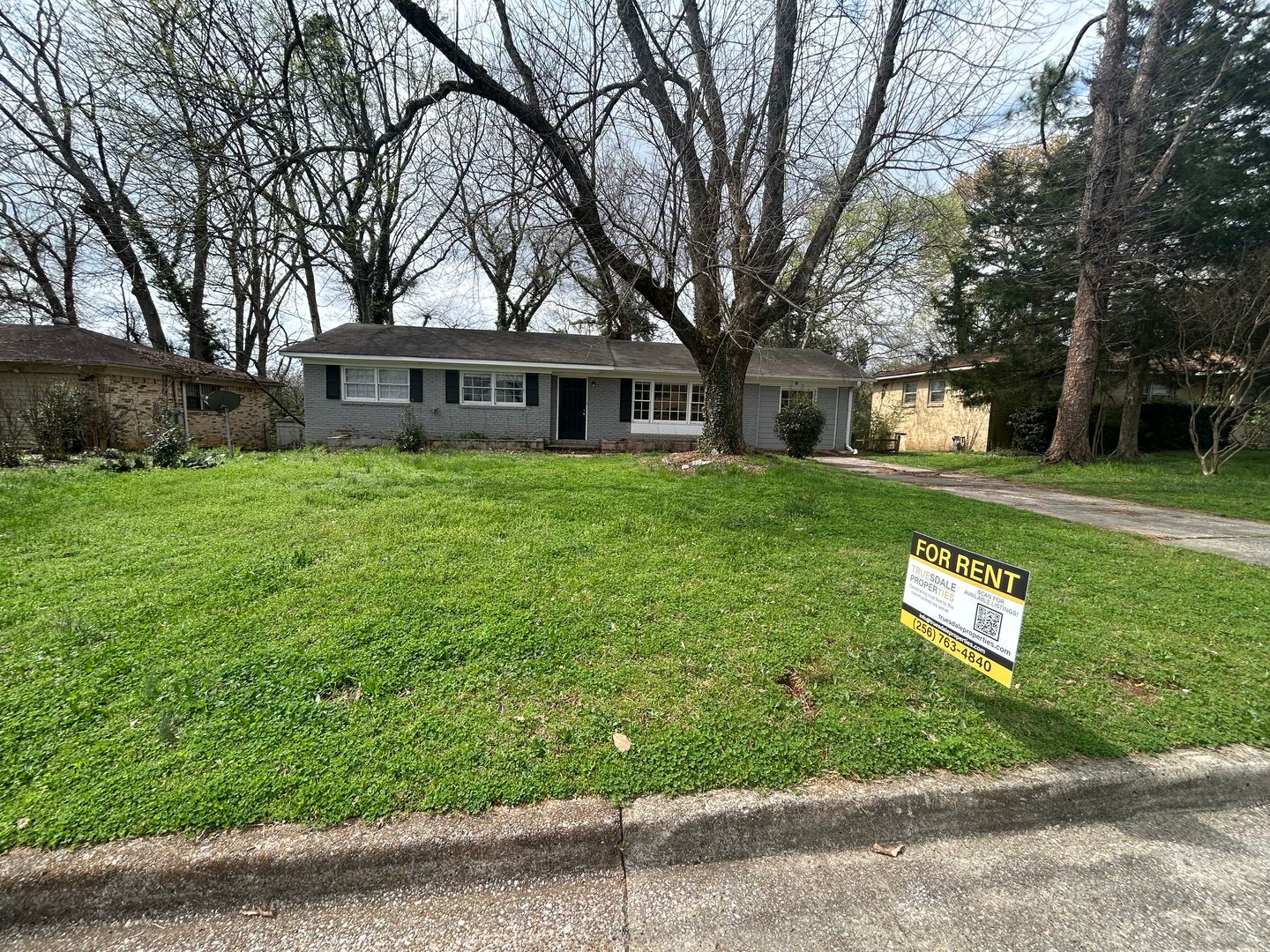 Huntsville House: 2217 Linde Street