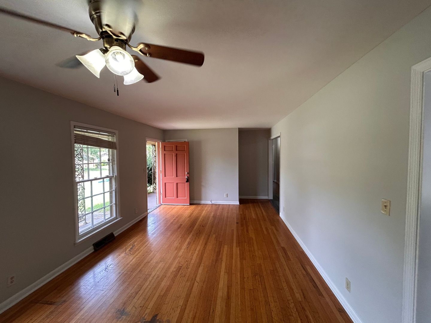 3214 Lewisburg Drive 2 of 12