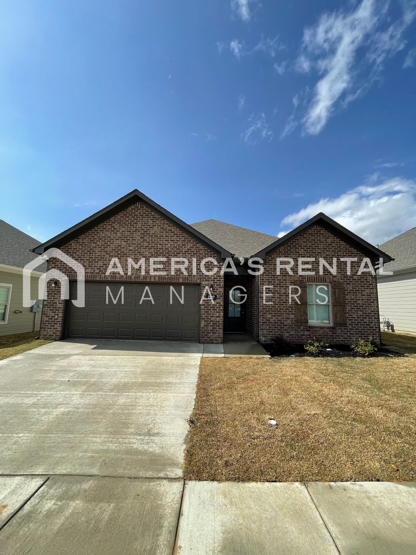 Cullman House: 2127 Sullivan Drive