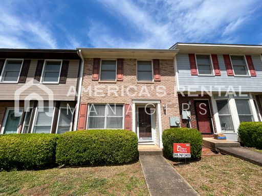 Beautiful Townhome For Rent In Grayson Valley! Coming Soon! – photo 1