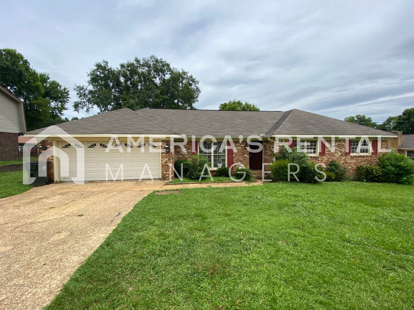 Tuscaloosa House: 5727 22nd Ave East
