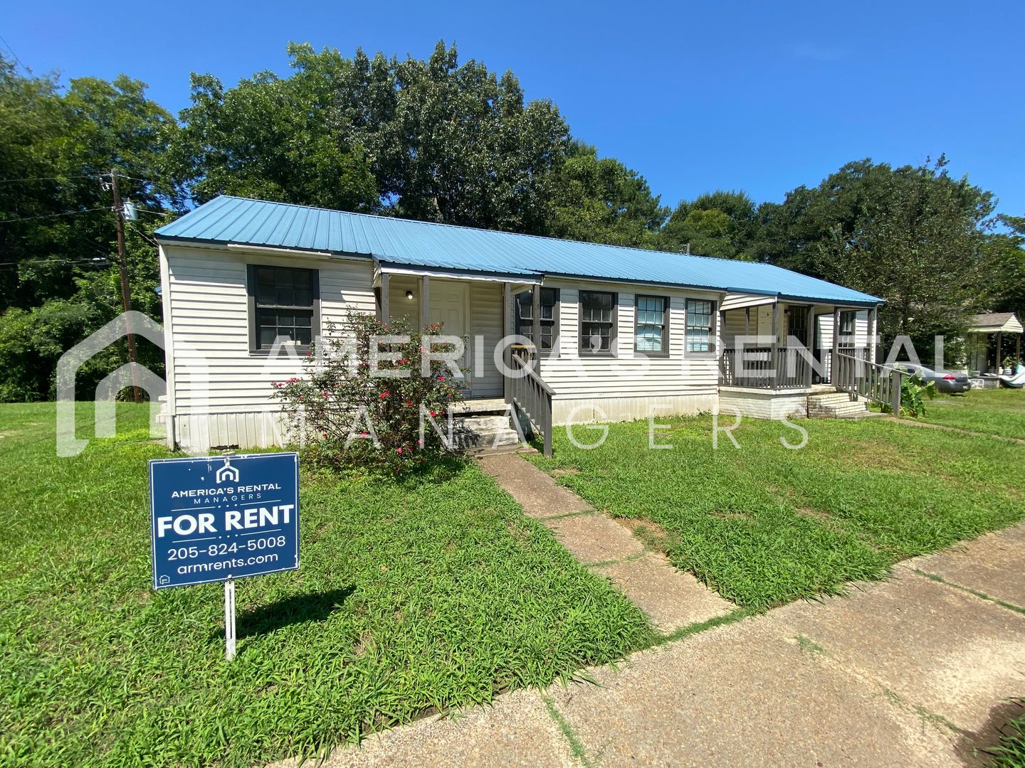 Childersburg Apartment: 104/105 7th Ave SE