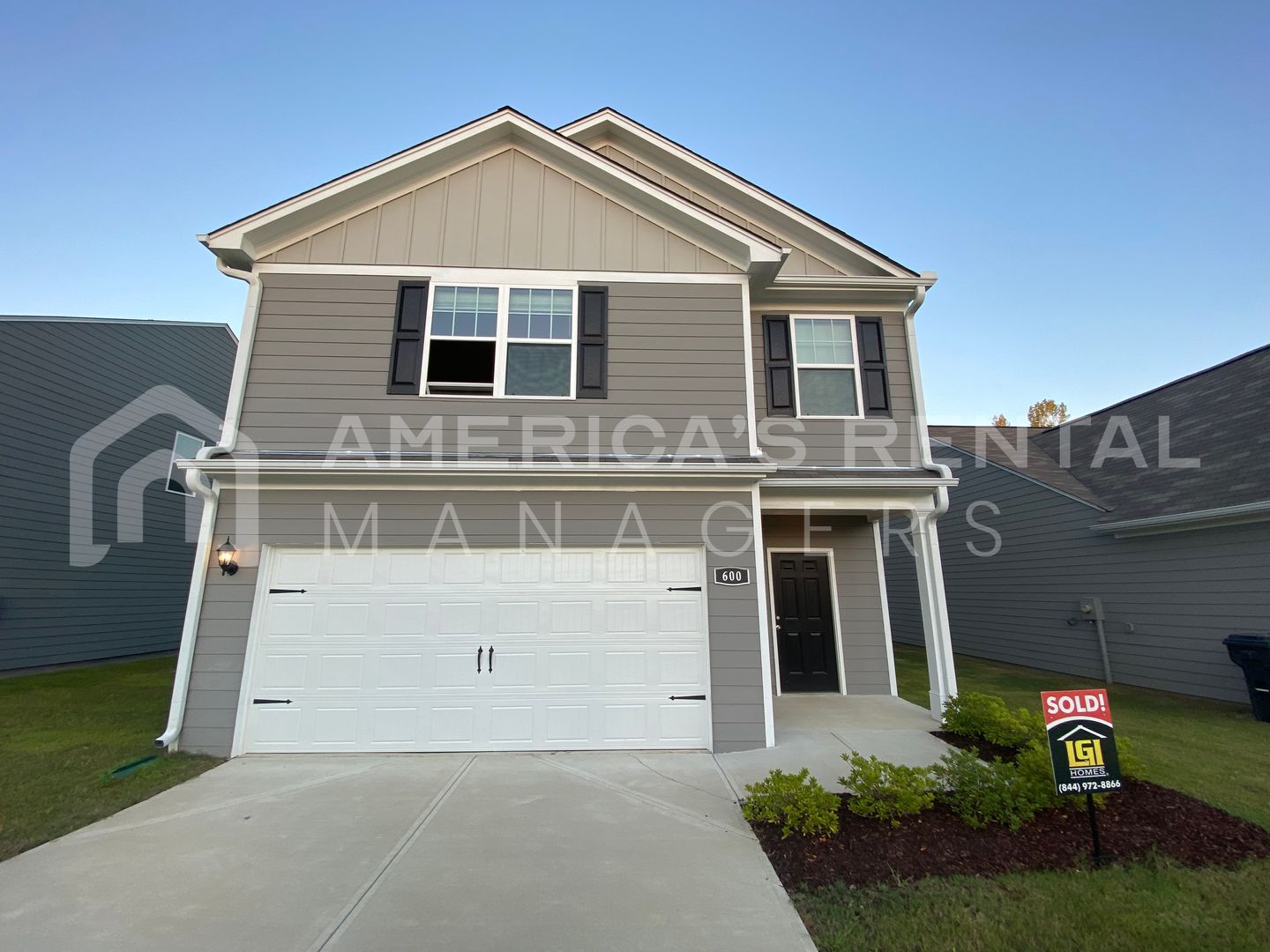 Springville House: 600 Clover Circle