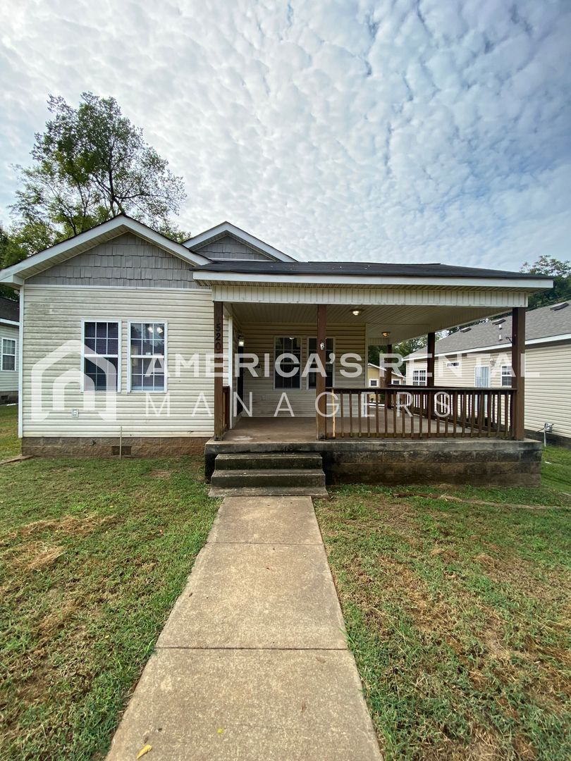 Birmingham House: 5205 Georgia Rd