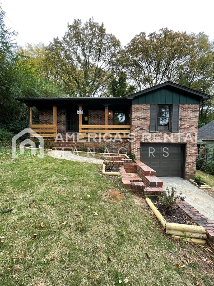 Birmingham House: 8429 5th Avenue South