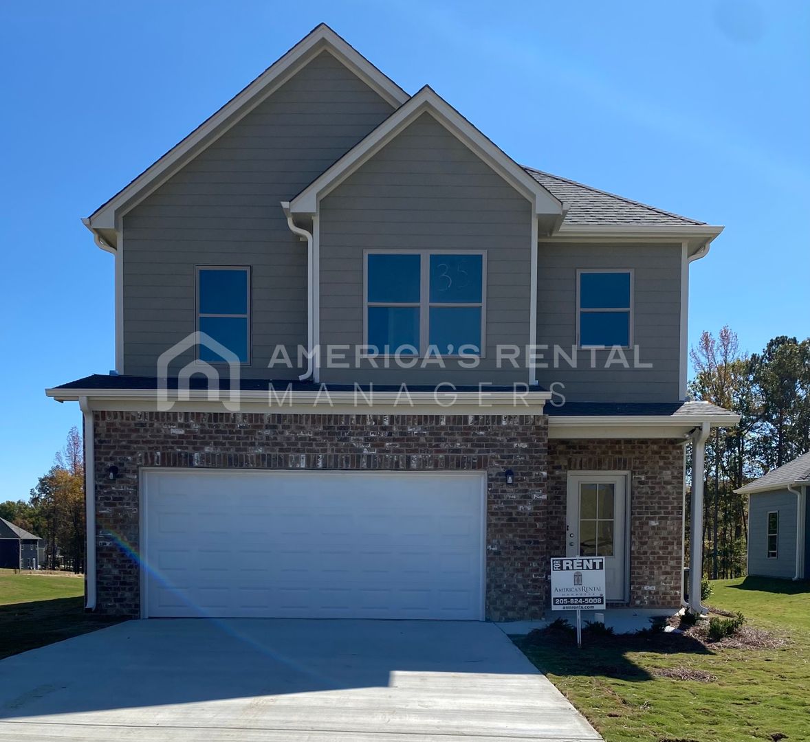 Jasper House: 93 Victor Drive