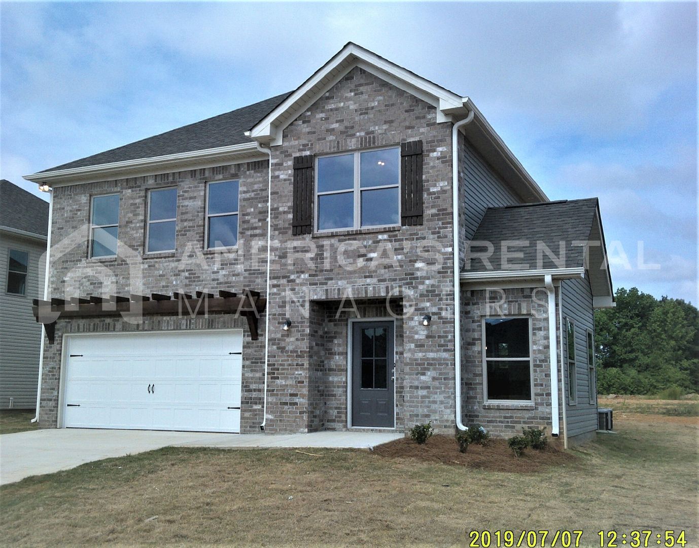 Meridianville House: 102 Edisto Circle