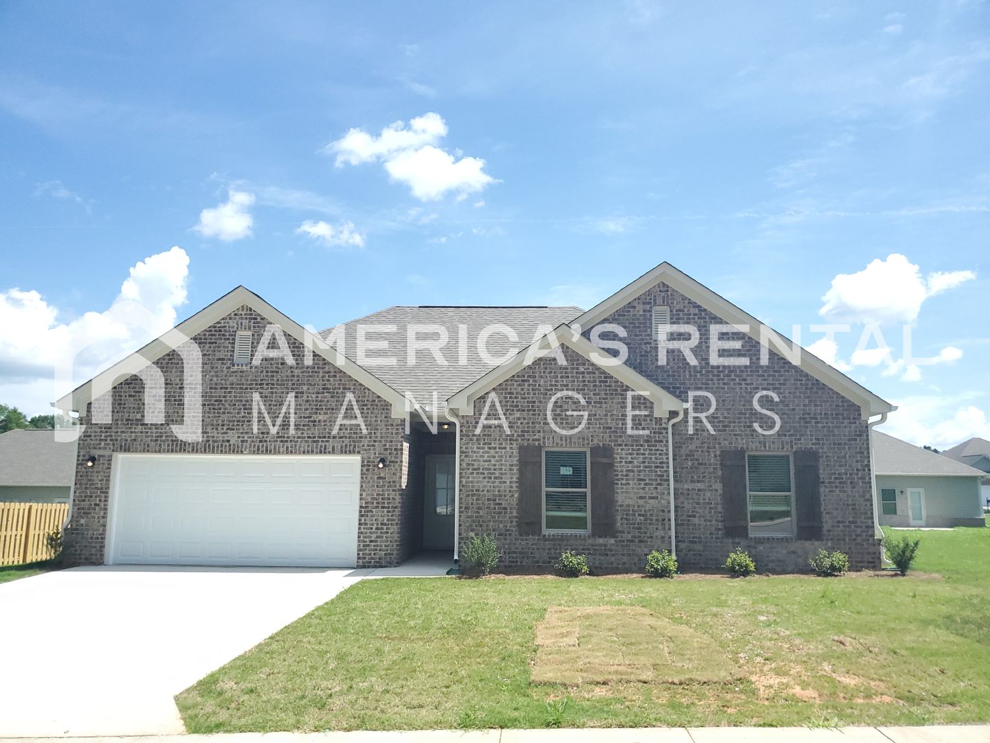 Clanton House: 81 Ballington Way