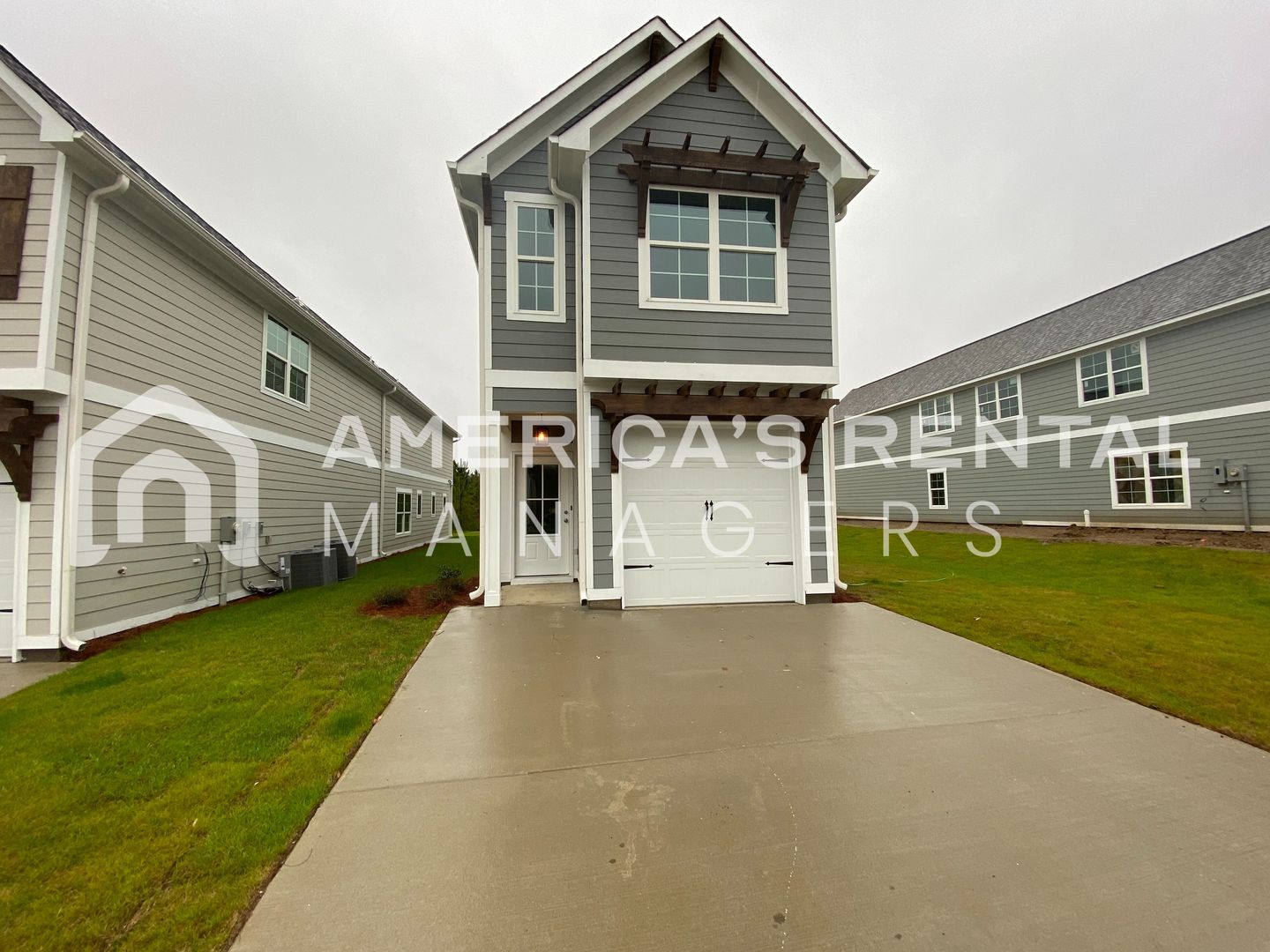 Calera House: 179 Creek Run Way